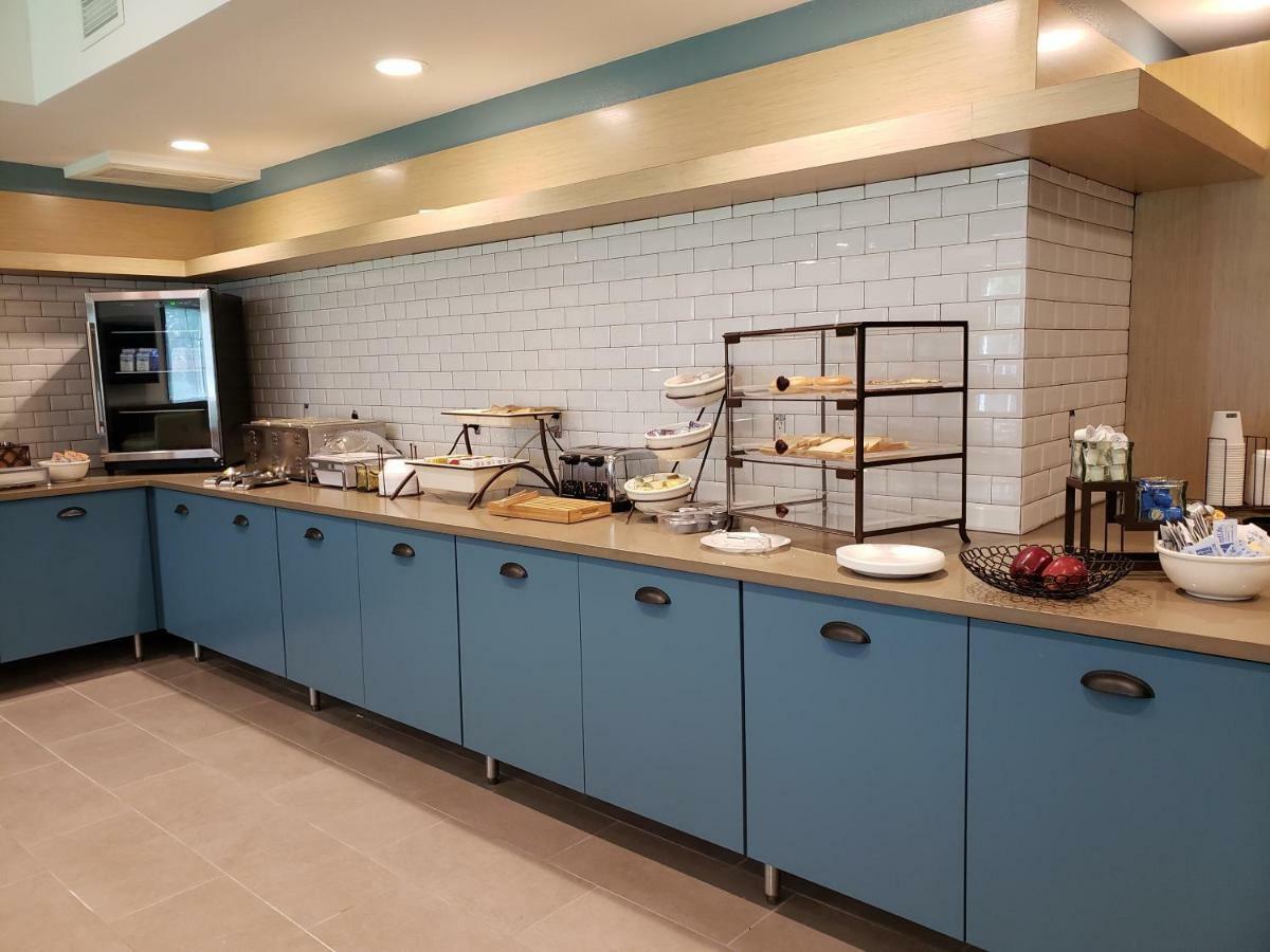 Country Inn & Suites By Radisson, Detroit Lakes, Mn Exteriör bild